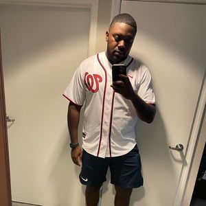 Meet your Posher, Reginald